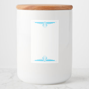 Art deco inslag i ljusblått mat etikett