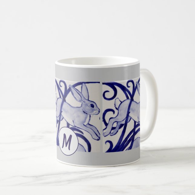 Art Deco-kanin Hare Blue White Grått Monogram Kaffemugg (Framsida höger)