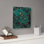 Art Deco Marble Mosaic Blommigt Emerald Grönt & Gu Fyrkantig Klocka<br><div class="desc">Höj pekdonet med den här moderna, elegant- och snyggtens väggklocka, som har en lyxig Art Deco-inspirerad design. Grönt- och guld-knutarna, parade med malakitsten struktur och marmor mosaiskt mönster, skapar ett sofistikerat påstående biet. Den här klockan blandar gammal vintage med guld vein linjekonst, som ger en tidlös och trendig beröring. Med...</div>