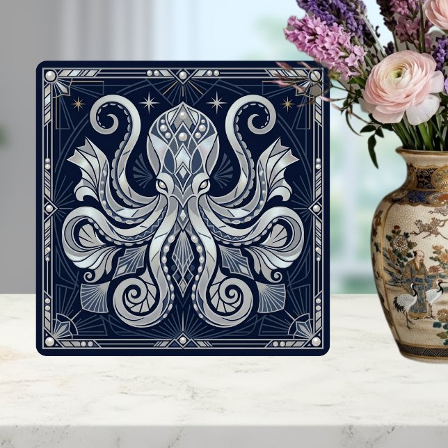 Art Deco Silver Octopus Mandala  Kraken  Kakelplatta (Skapare uppladdad)