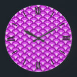 Art Deco wave mönster - violet och orchid Stor Klocka<br><div class="desc">En Art Deco mönster,  som bygger på den traditionella vågen mönster,  som ofta ses i japanska textilier,  i skuggor av violett och orchid rosa - digitalt förbättrad för en förhöjd,  emaljeffekt.</div>