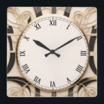 Art nouveau Art Deco Clock - Black White och Guld Fyrkantig Klocka<br><div class="desc">"art deco-klocka",  "art nouveau klocka",  "svartvit grädde guld",  "1920-talets geometriska symmetriska linjer",  "snyggt sofistikerad 1920 stil",  "smart faux golden lyxury",  "retro vintage lyxurious antique",  "elegant line mönster design",  "glamous glam square quam",  "klassiskt traditionellt glamor"</div>