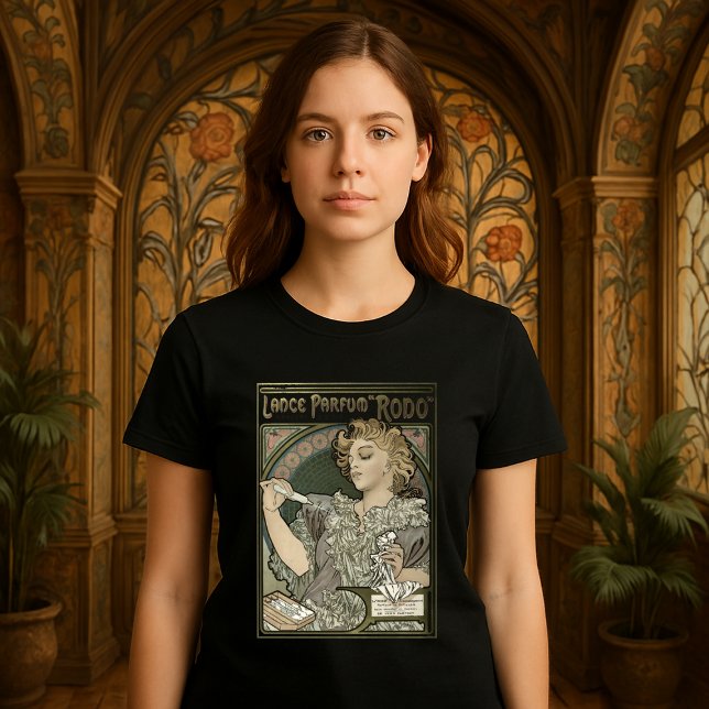 Art Nouveau Perfume Ad by Alphonse Mucha T Shirt (Skapare uppladdad)