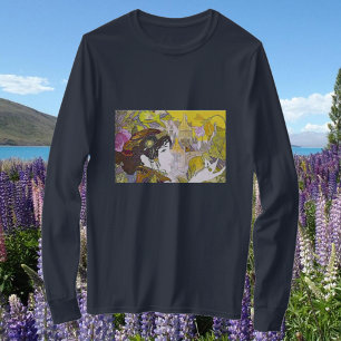 Art nouveau Woman T Shirt
