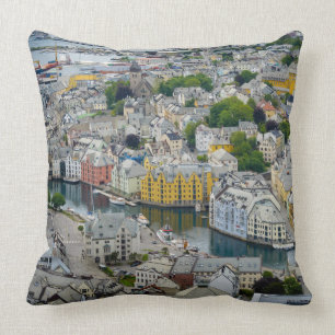 Art nouveaustad Alesund, norgedekorativ kudde