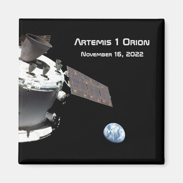 Artemis Orion Spacecraft Blue Marble Button Magnet (Framsidan)