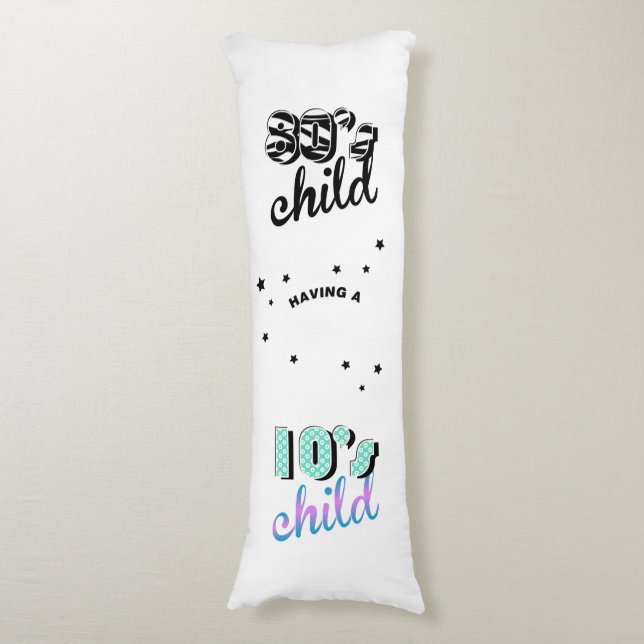 årtionden mor och Baby 1980/2010 Kroppskudde (Framsidan Vertikal)