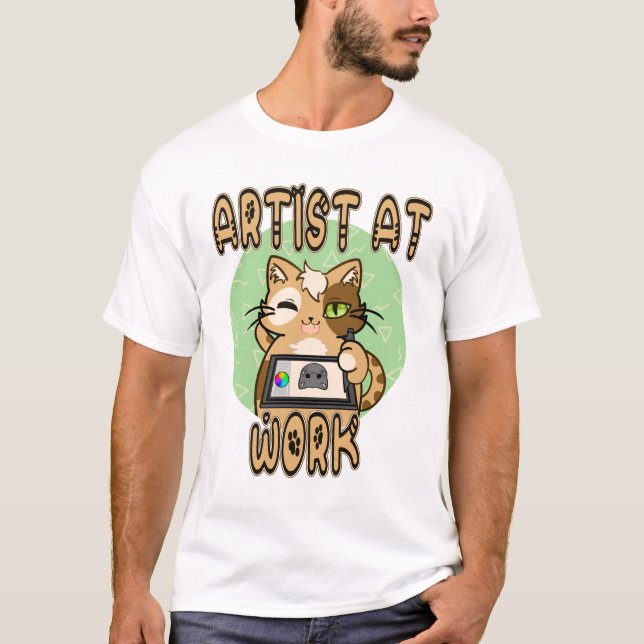 Artist at work cute cat design t shirt (Framsida)