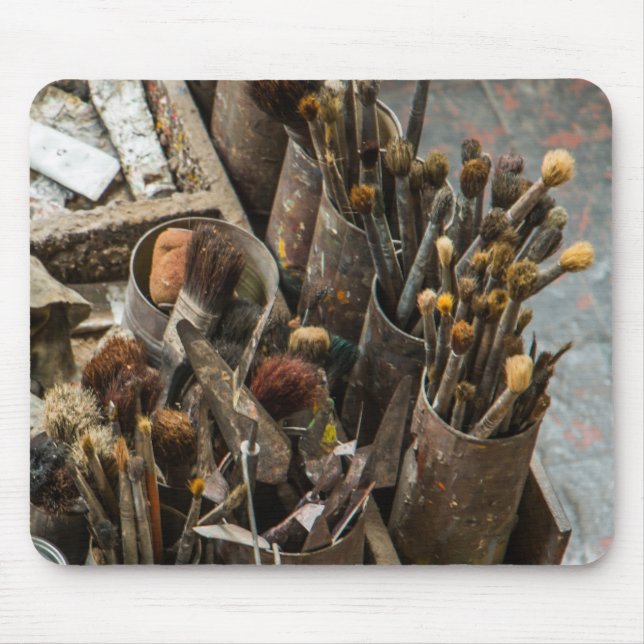 Artist Paintpenslar och Paint i Old Wooden Fodral Musmatta (Framsidan)