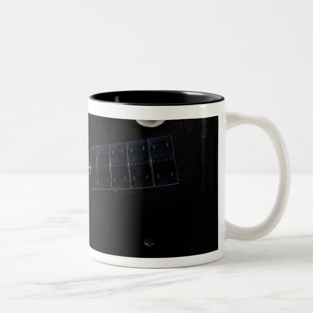 Artists idé om rymdfarkosten Dawn i orbi Två-Tonad Mugg (Höger)