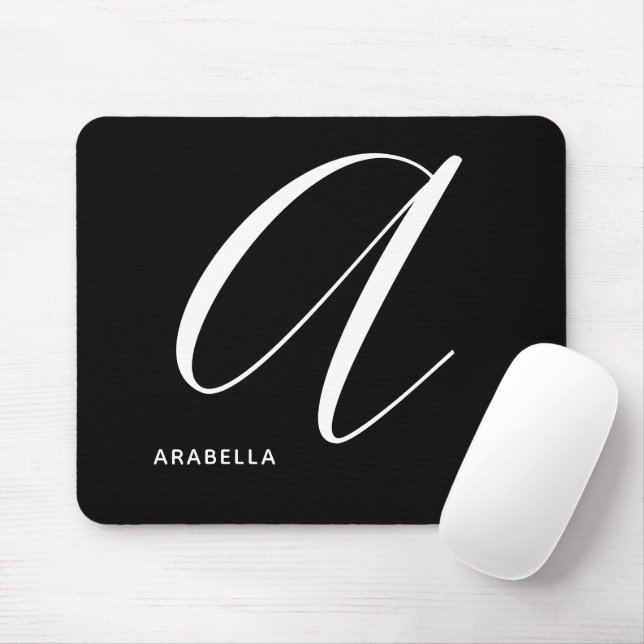 Artully Monogrammad Script Brev A Black & White Musmatta (Med mus)