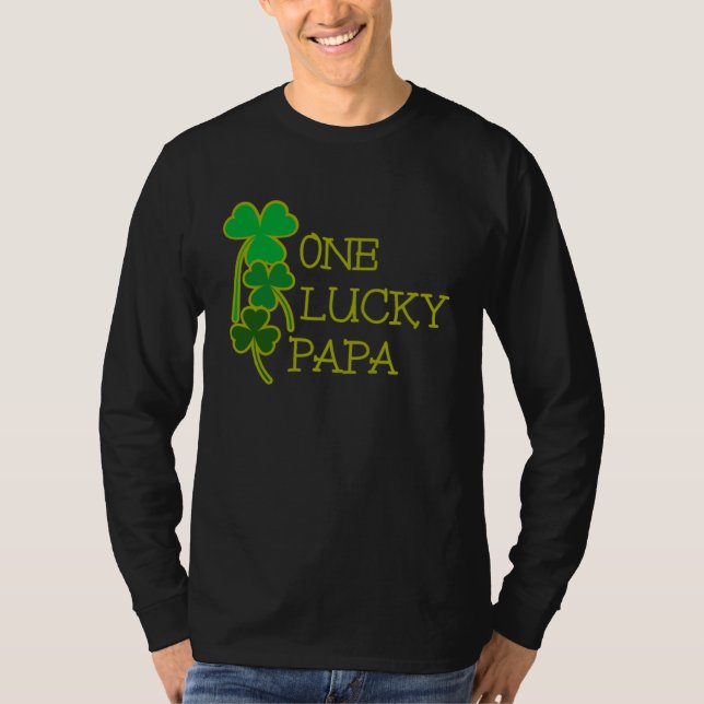 AS tees Fun One Lucky Papa Shamrock St Patty Patri T Shirt (Framsida)