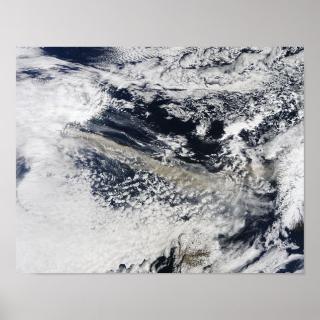 Ash plume från Eyjafjallajokull Volcano 2 Poster (Framsidan)