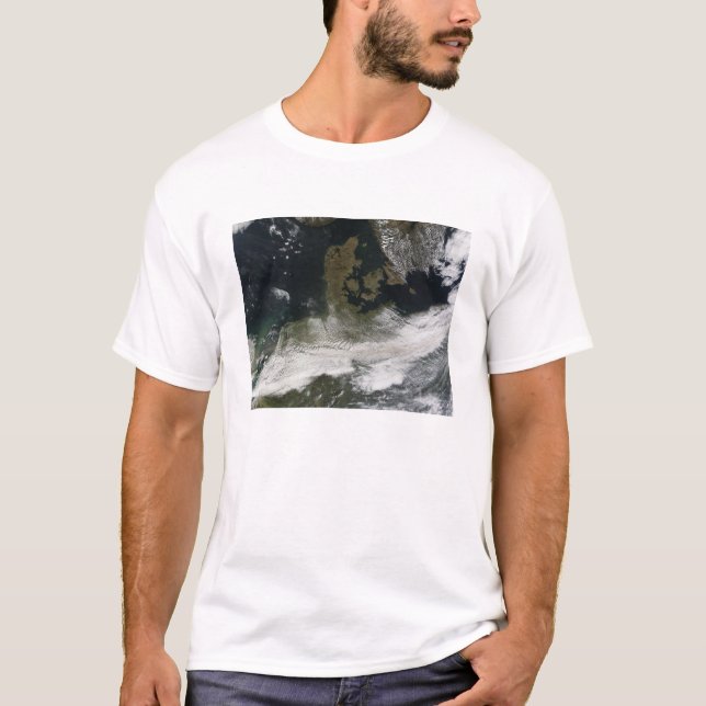 Ash plume från Eyjafjallajokull Volcano 2 T Shirt (Framsida)