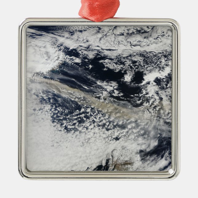 Ash plume från Eyjafjallajokull Volcano Julgransprydnad Metall (Framsidan)