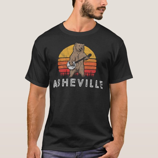 Asheville NC Bluegrass Banjo Bear Funny Retro Grap T Shirt (Framsida)