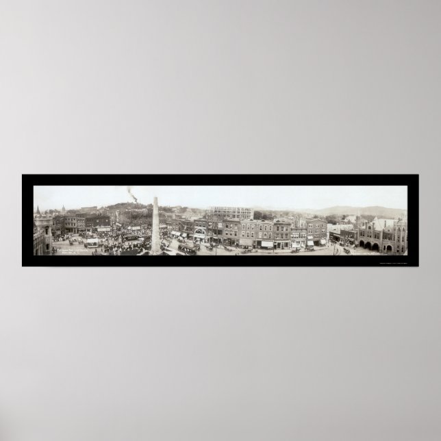 Asheville Pack Square Photo 1910 Poster (Framsidan)