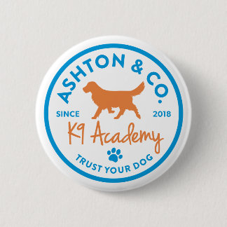 Ashton & Co. K9 Academy 2c Logotyp Light Knapp