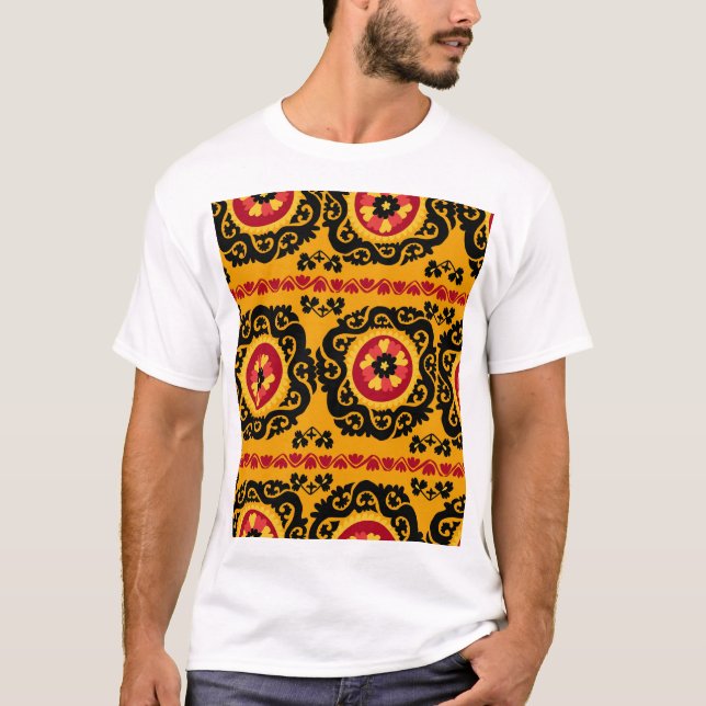 Asian Carpet Suzanne: Traditional Embroidery T Shirt (Framsida)