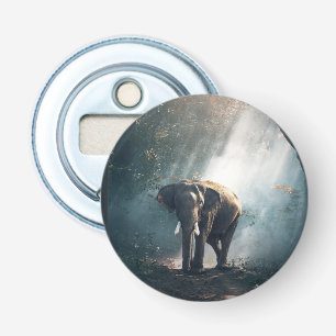 Asian Elephant in a Sunlit Forest Clearing Flasköppnare