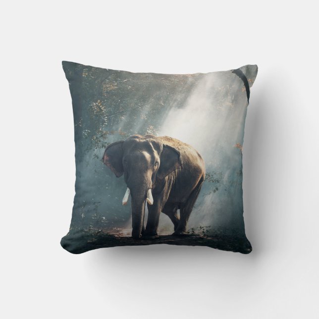 Asian Elephant in a Sunlit Forest Clearing Kudde (Framsida)