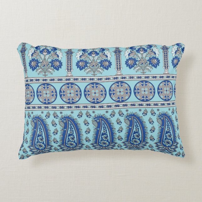 Asian Paisley Gräns: Traditionell design. Prydnadskudde (Framsidan)
