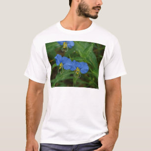 Asiatisk dagblomma Blå blomskläder och presenter T-shirt