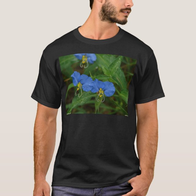 Asiatisk dagblomma Blå blomskläder och presenter Tee Shirt (Framsida)