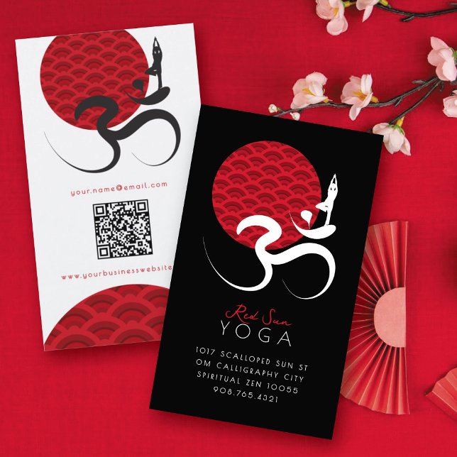Asiatisk röd Sol Yoga och modern zen Calligraphy O Visitkort (Red Sun Yoga Spiritual Indian Meditate Om Aum Calligraphy Logo Business Card @ fatfatin)