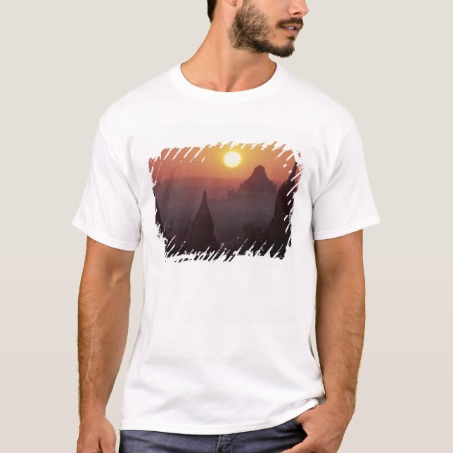 Asien, Burma, (Myanmar), Pagan (Bagan) Templet Tee Shirt (Framsida)