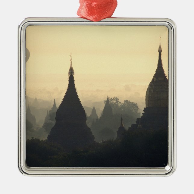 Asien, Burma, (Myanmar), Pagan (Bagan) Varm luft Julgransprydnad Metall (Framsidan)