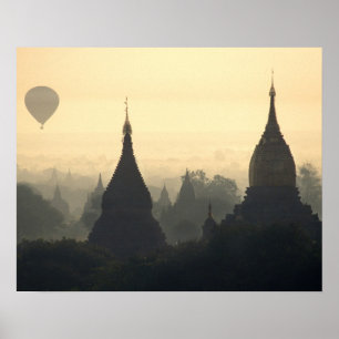 Asien, Burma, (Myanmar), Pagan (Bagan) Varm luft Poster