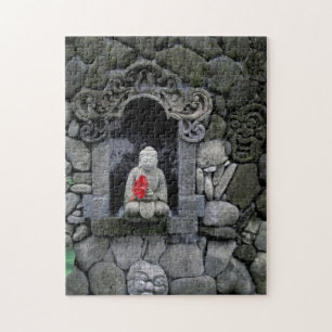Asien, Indonesien, Bali. En Buddha-helgedom Pussel