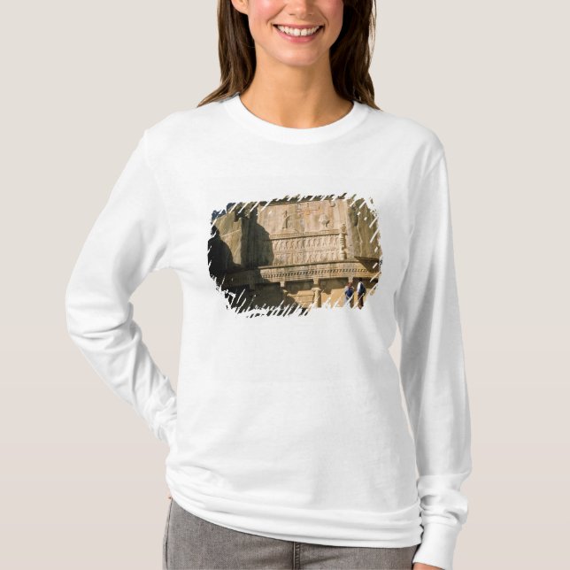 Asien, Iran, Persepolis.Grav för Darius den store. Tee (Framsida)