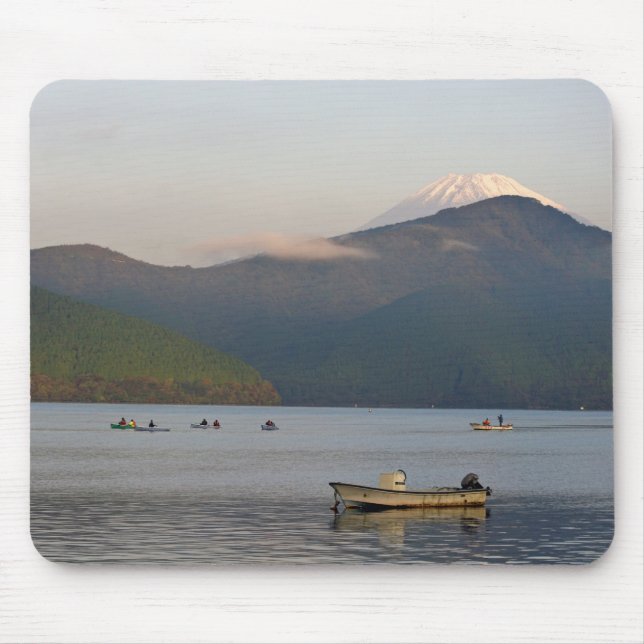Asien, Japan, Hakone. Tidiga morgonvyer av Mt. Musmatta (Framsidan)