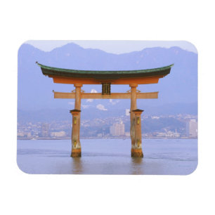 Asien, Japan, Hiroshima. Mivaiima. Torii-grind Magnet