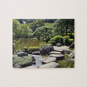 Asien, Japan, Tokyo. Den japanska trädgården vid Pussel