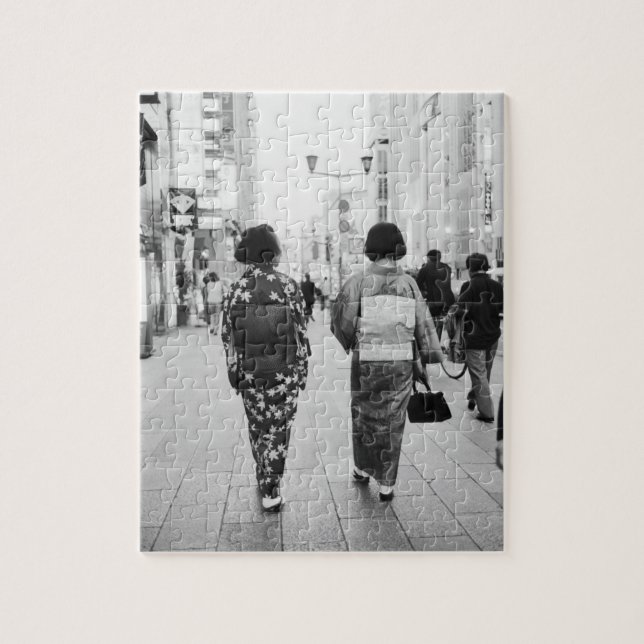 Asien, Japan, Tokyo. Geishas på Ginza. Pussel (Vertikal)
