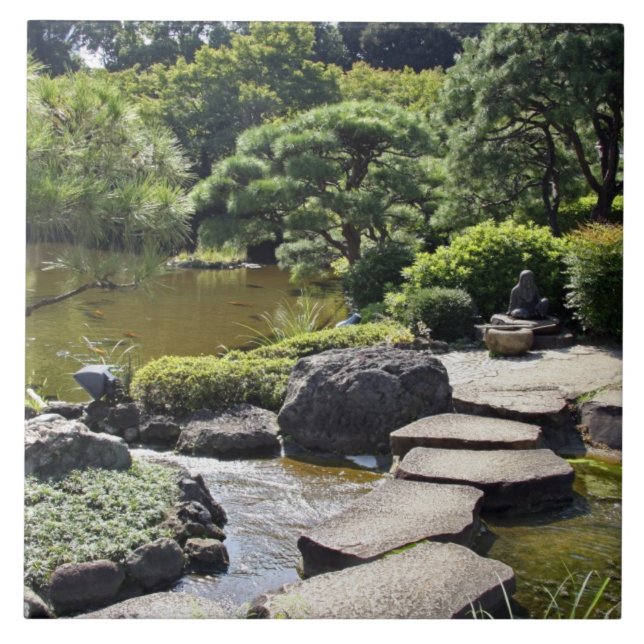 Asien, Japan, Tokyo. Japanska Garden vid Kakelplatta (Framsidan)