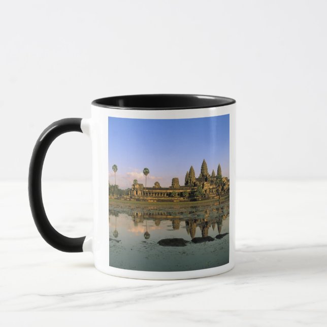Asien, Kambodja, Siem Reap. Angkor Wat. 2 Mugg (Vänster)