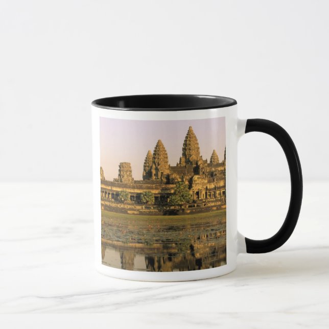 Asien, Kambodja, Siem Reap. Angkor Wat. Mugg (Höger)