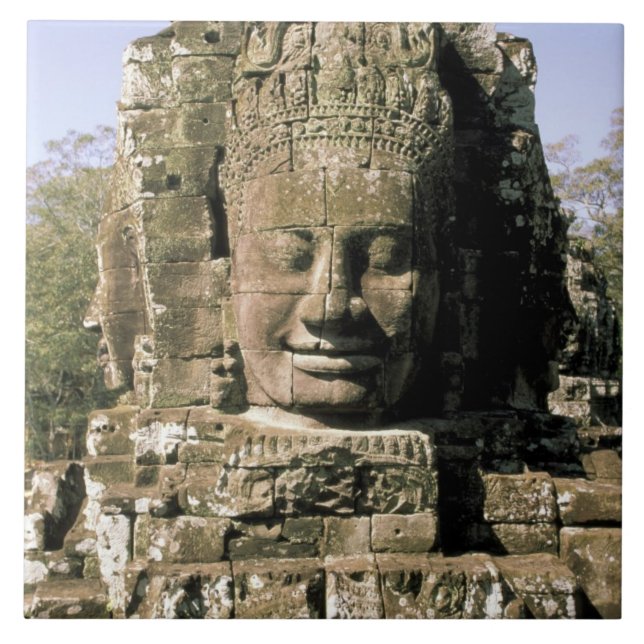 Asien, Kambodja, Siem Rope. Angkor Thom, huvuden a Kakelplatta (Framsidan)