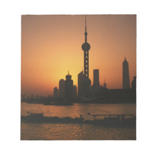 ASIEN, Kina, Shanghai Utsikt över Oriental Pearl T Anteckningsblock