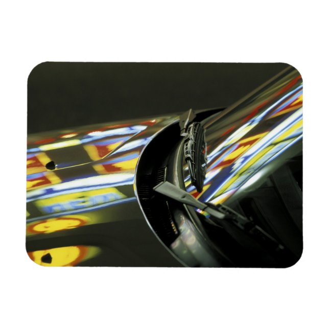 Asien, Malaysia, Melaka. Neonreflektioner i bil Magnet (Horisontell)