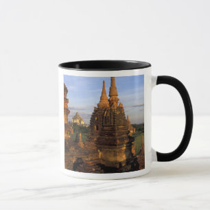 Asien, Myanmar, Bagan. Forntida tempel och Mugg