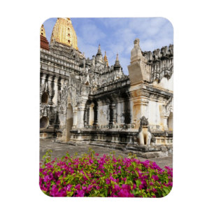 Asien, Myanmar (Burma), Bagan (Pagan). Ananda Magnet