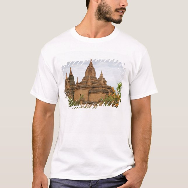 Asien, Myanmar (Burma), Bagan (Pagan). Diverse Tröja (Framsida)