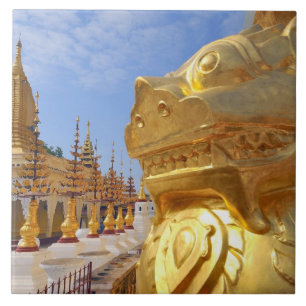 Asien, Myanmar (Burma), Bagan (Pagan). Shwe 4 Kakelplatta
