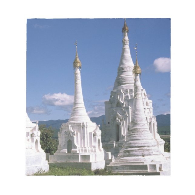 Asien, Myanmar, Inle Lake. Pagoder. 2 Anteckningsblock (Framsida)