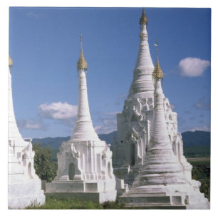 Asien, Myanmar, Inle Lake. Pagoder. 2 Kakelplatta